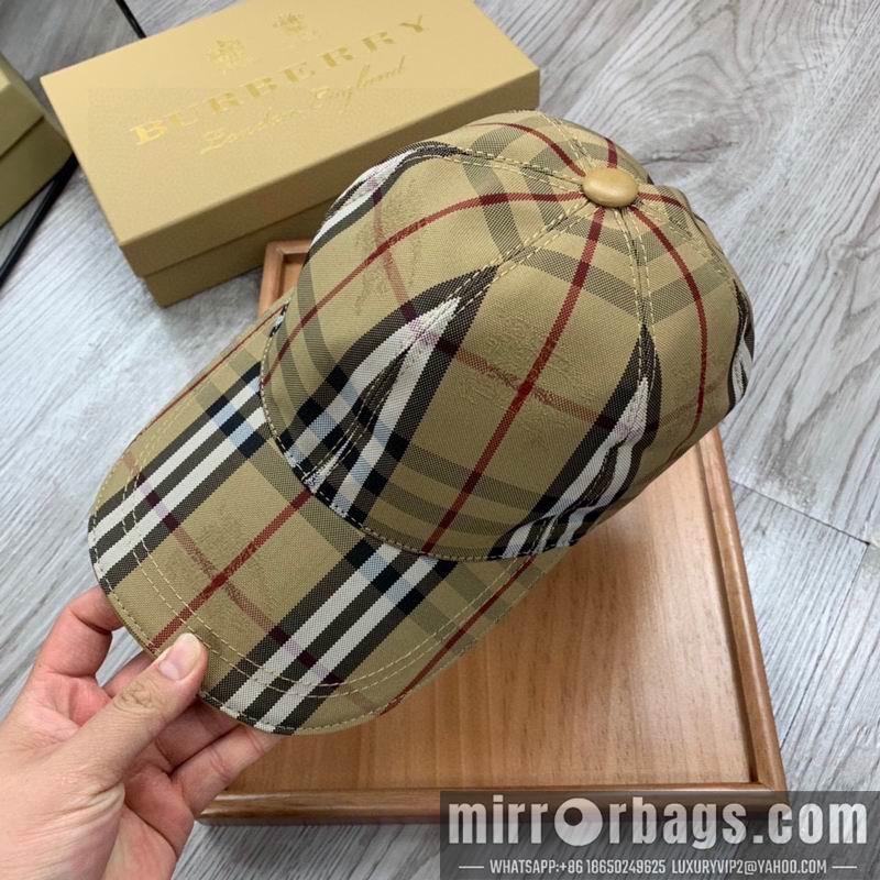 Burberry Hat32