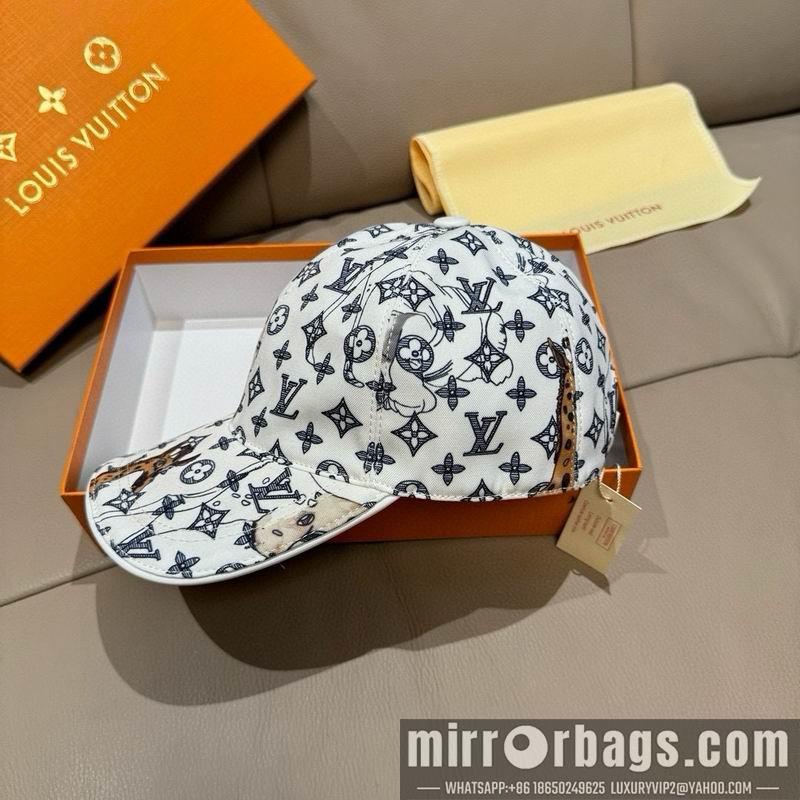 LV Hat dx118