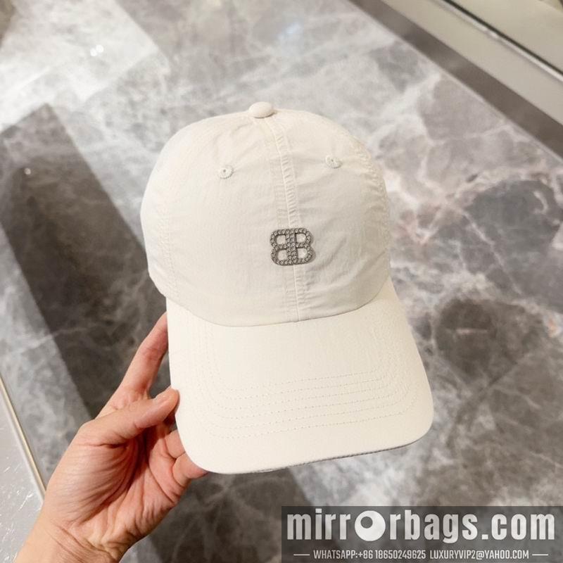 Balenciaga Hat dx64