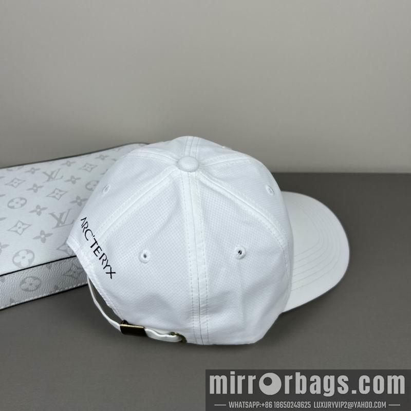 Arcteryx Hat dx19
