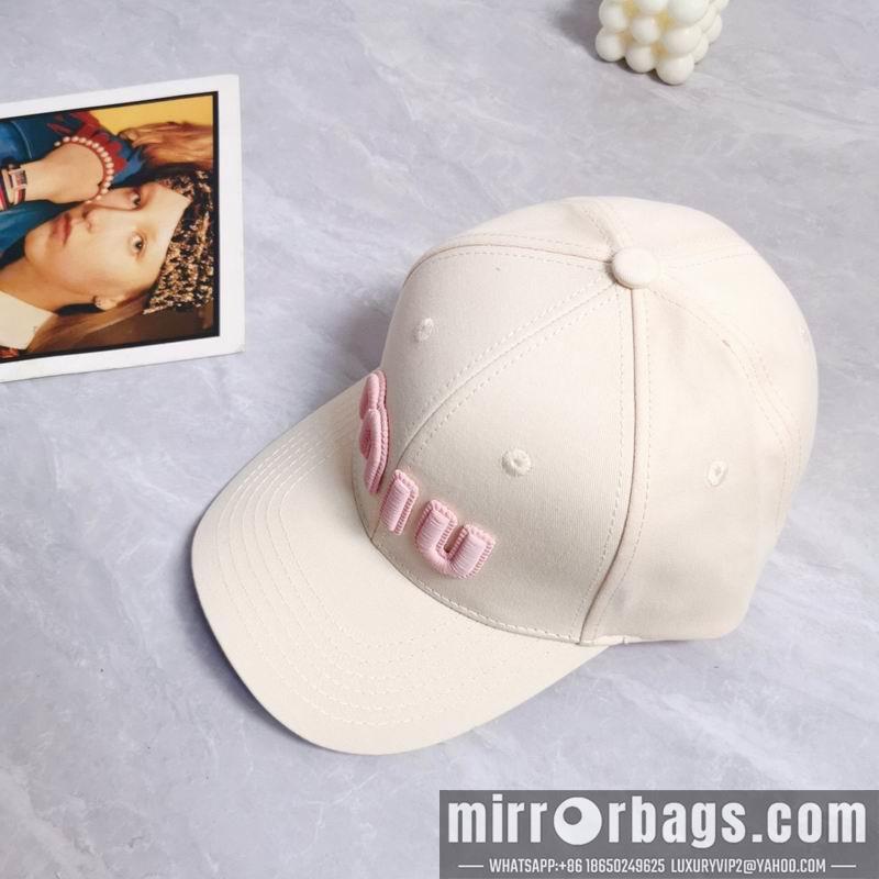 Miumiu Hat dx02