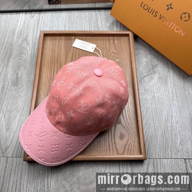 LV Hat dx147