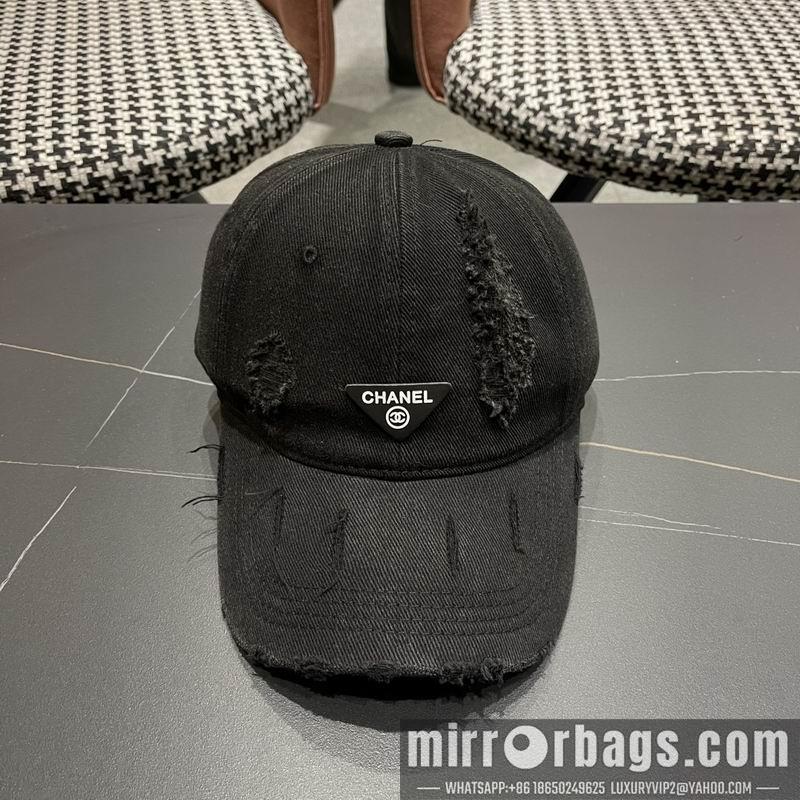 Prada Hat 041403