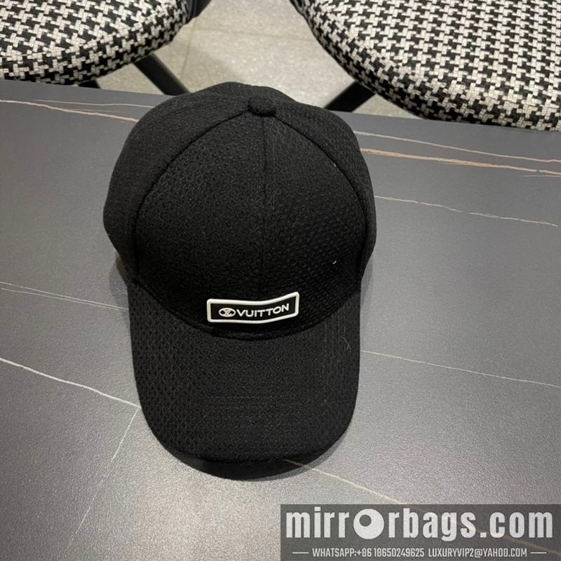 LV Hat 010701