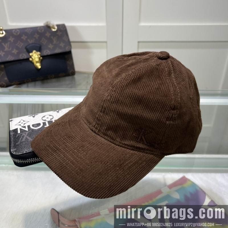 CK Hat dx26