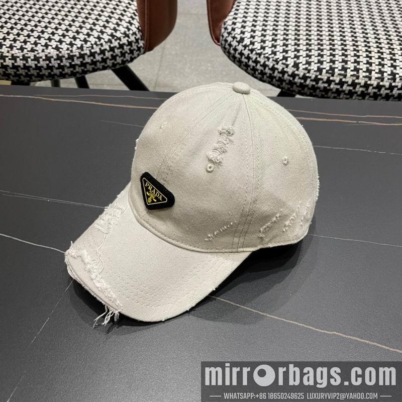 Prada Hat 090601