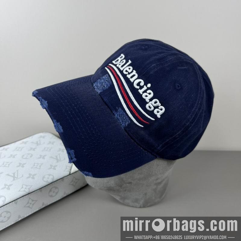 Balenciaga Hat dx07