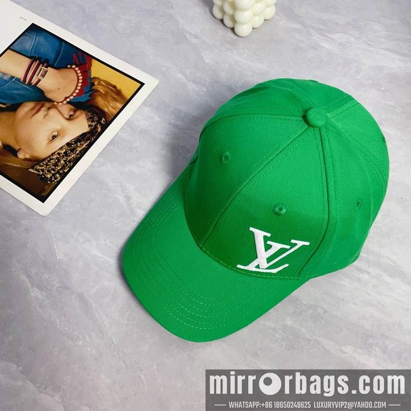 LV Hat dx39