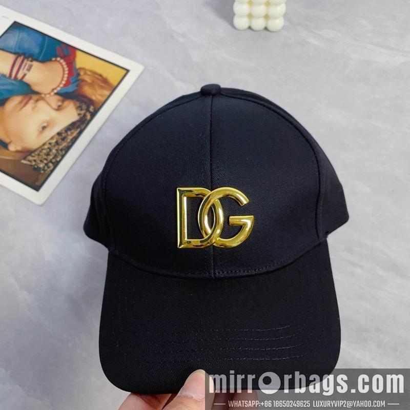 DG Hat dx14