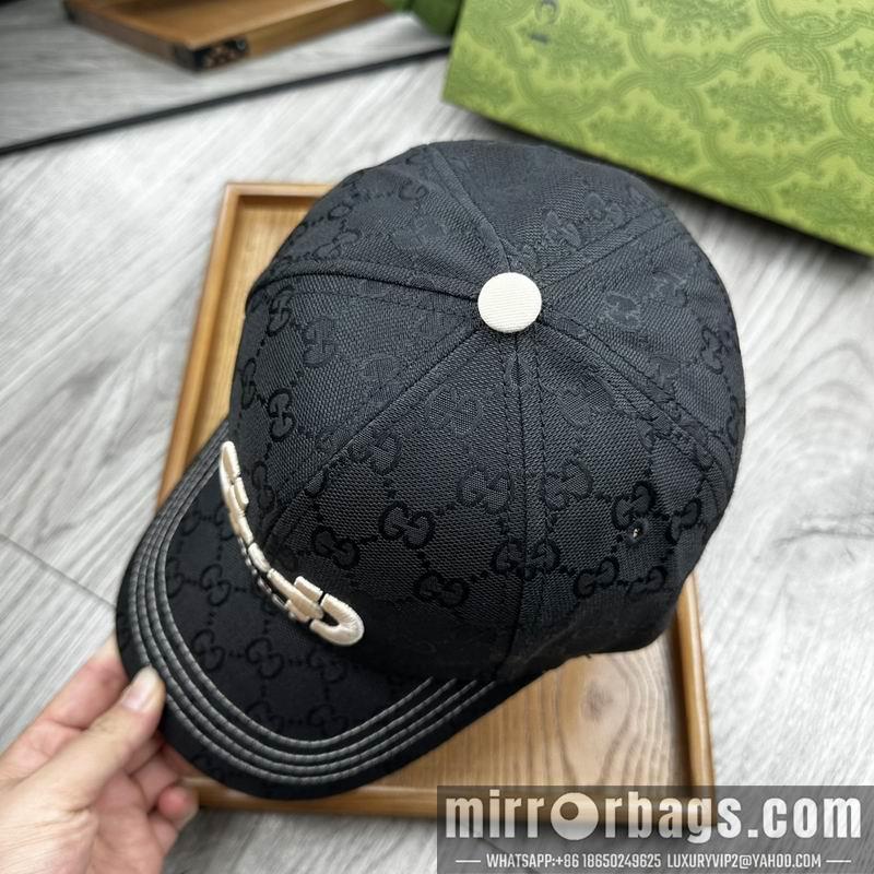 Gucci Hat dx24