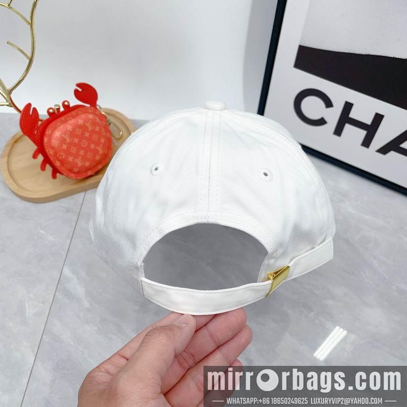 Burberry Hat dx04