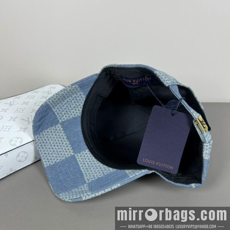 LV Hat dx20