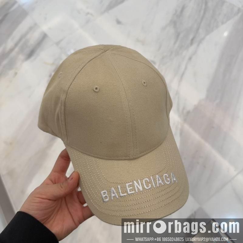 Balenciaga Hat dx75