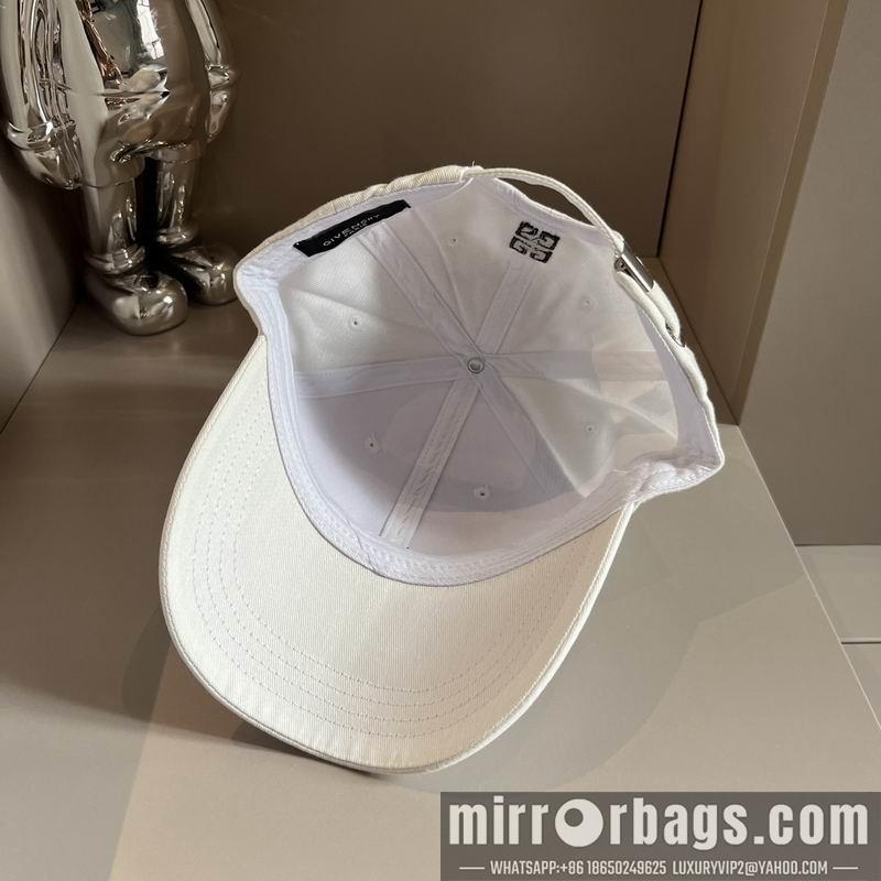 Givenchy Hat dx04
