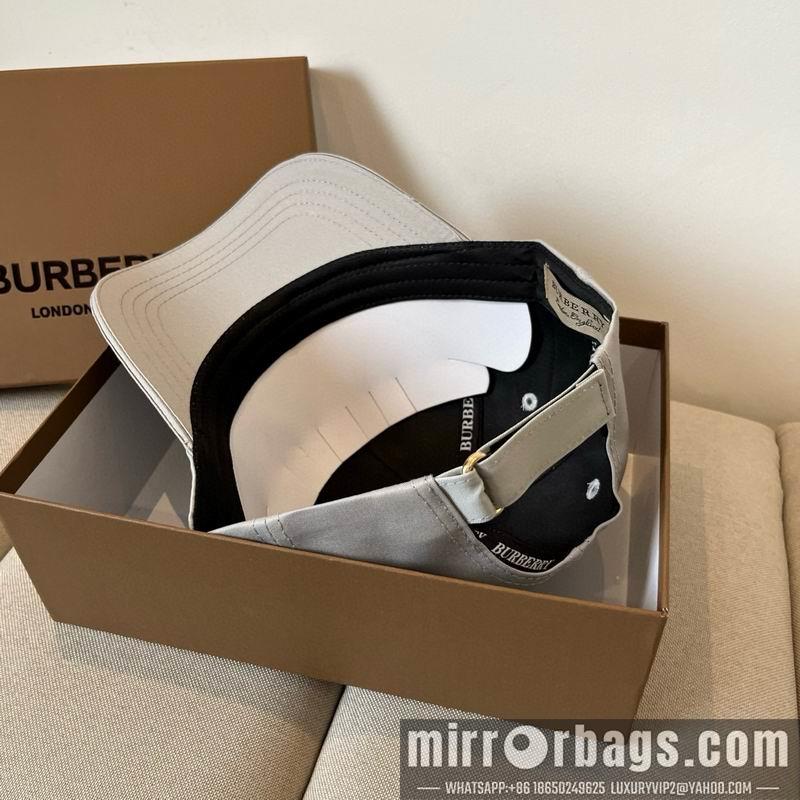 Burberry Hat dx08
