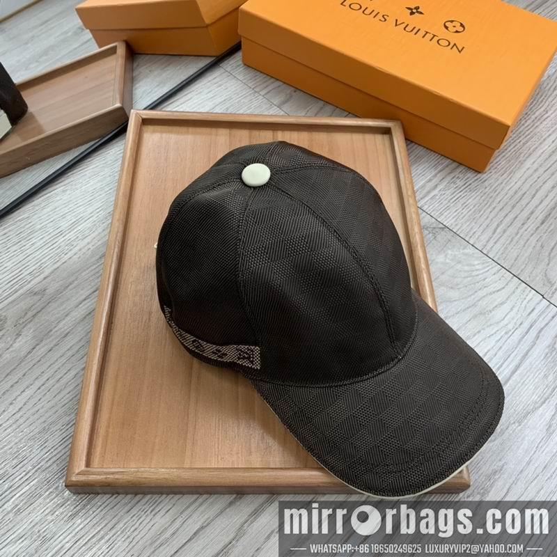 LV Hat dx151