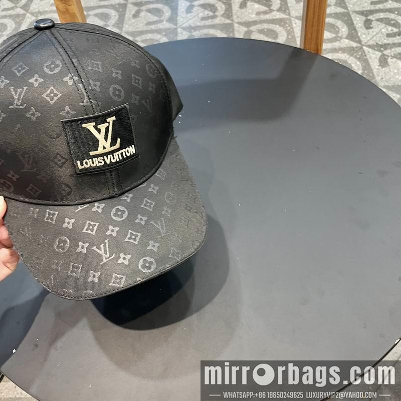 LV Hat 042802
