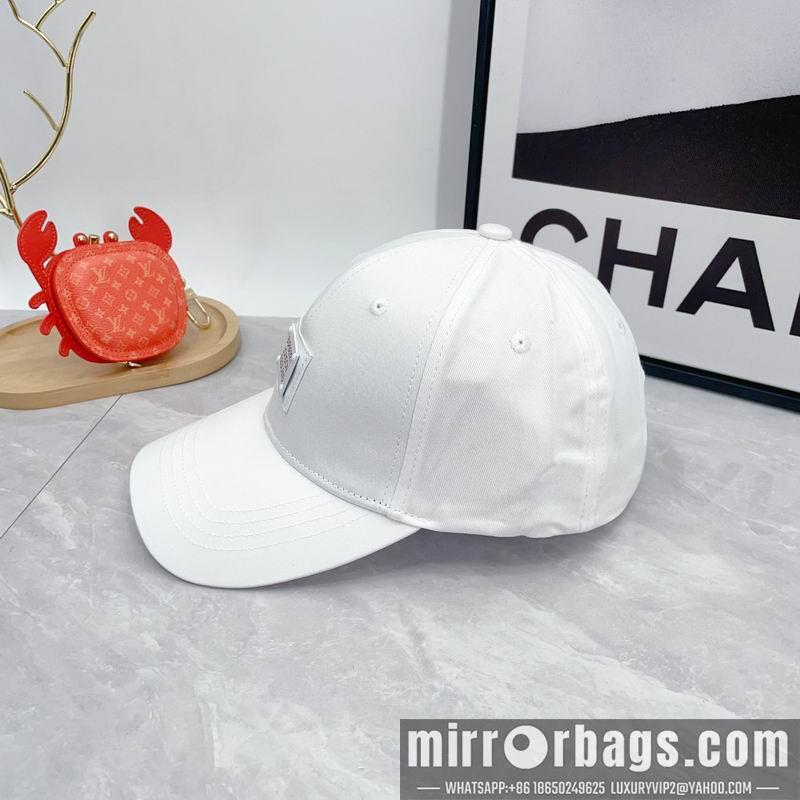 Burberry Hat dx04