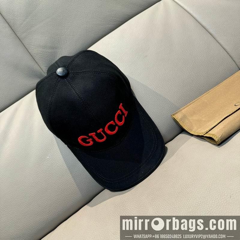 Gucci Hat dx17