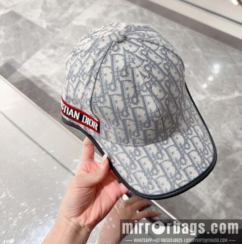 Dior Hat 042701