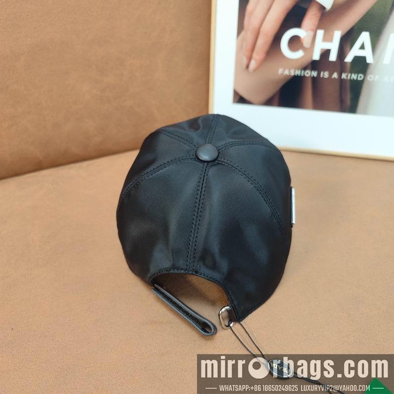 Prada Hat dx36