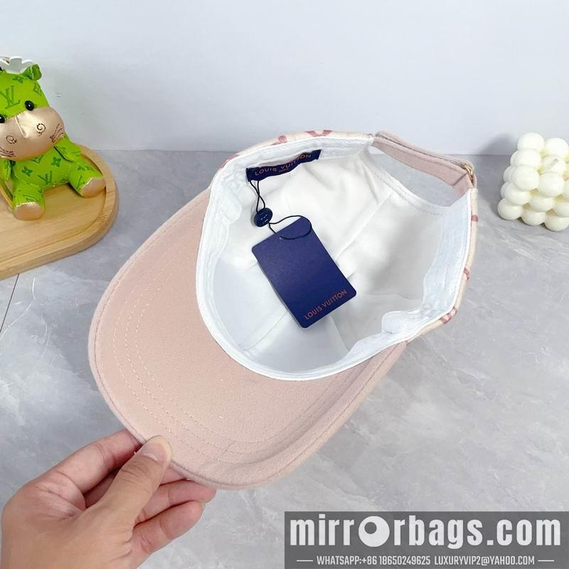 LV Hat dx15
