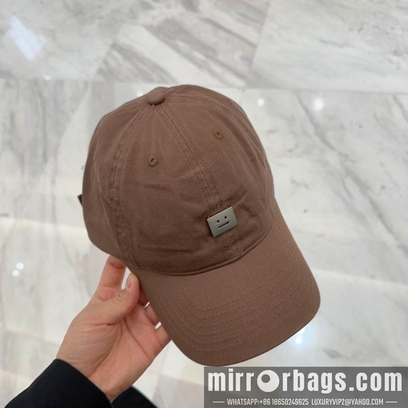Acne Hat dx20