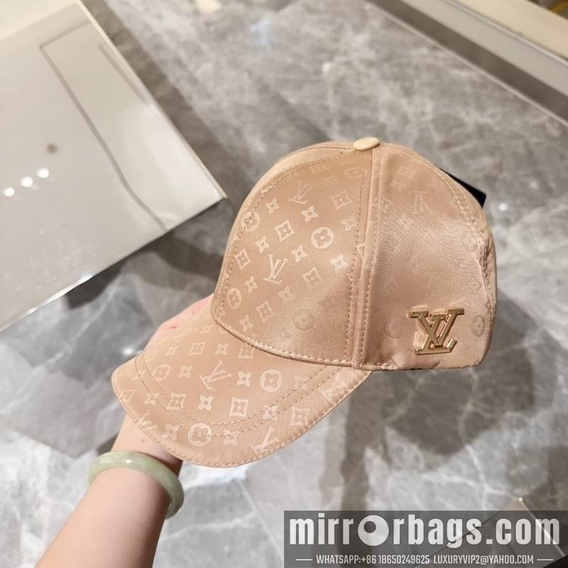 LV Hat 081801