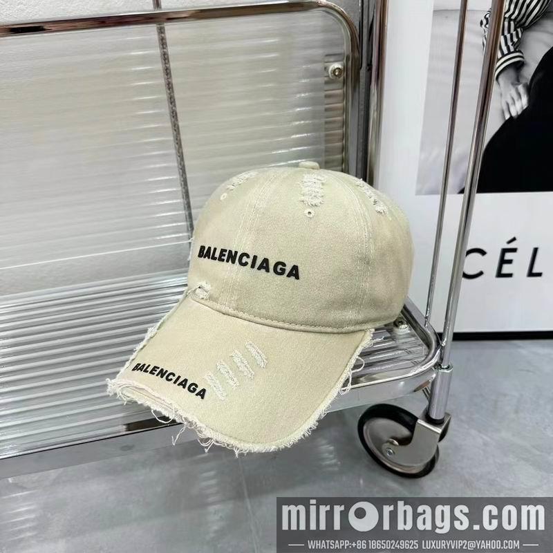 Balenciaga Hat dx36