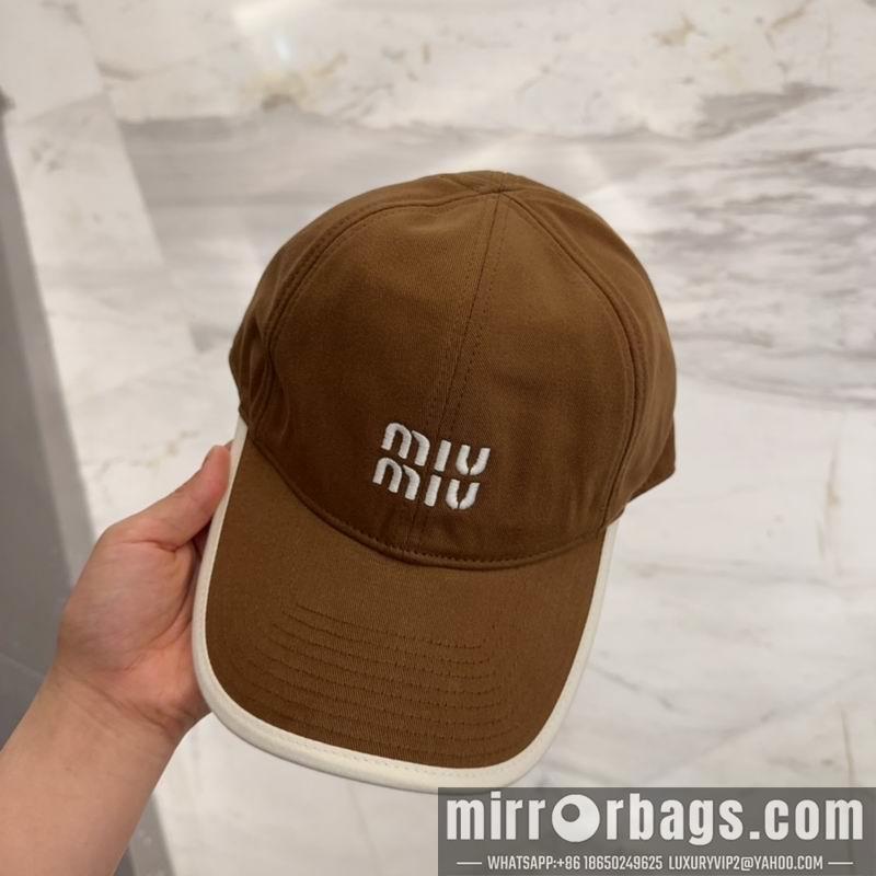 Miumiu Hat dx36