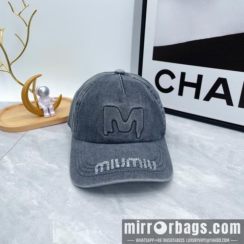 Miumiu Hat dx21