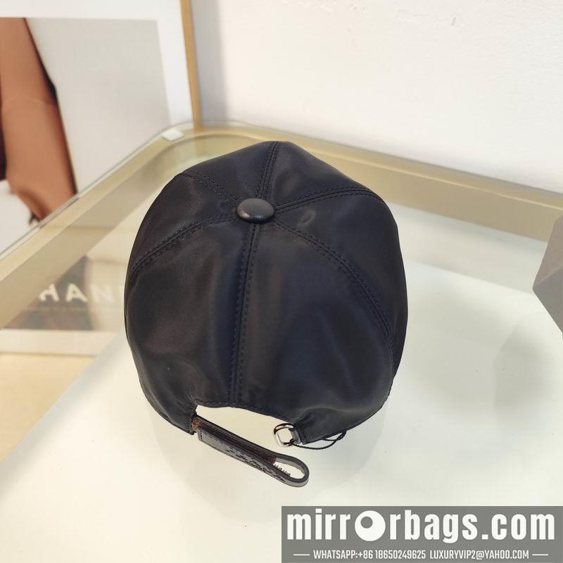 Prada Hat dx55