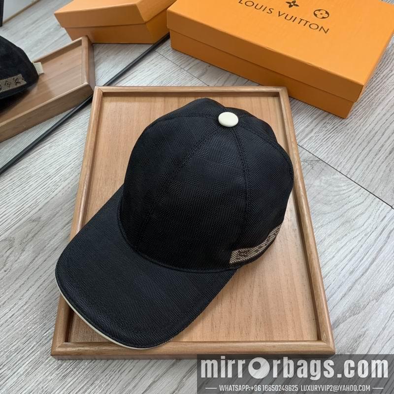 LV Hat dx151