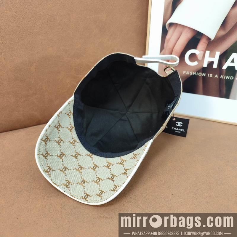 Chanel Hat dx40