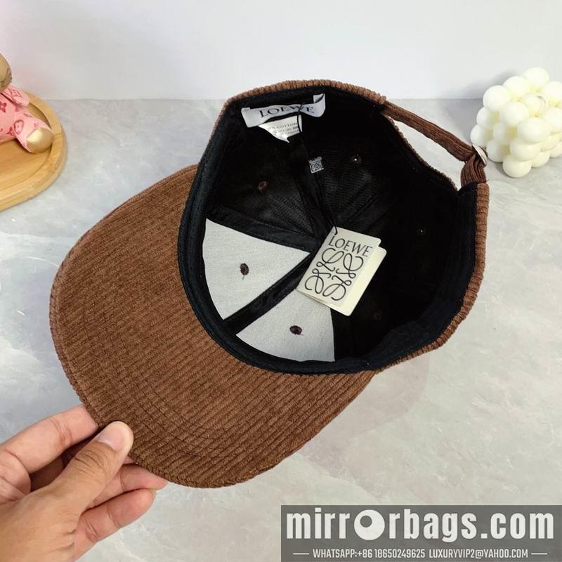 Loewe Hat dx15