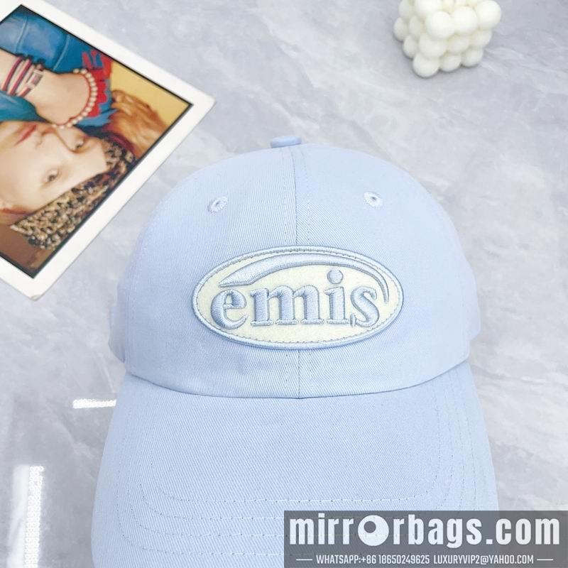 Emis Hat dx04