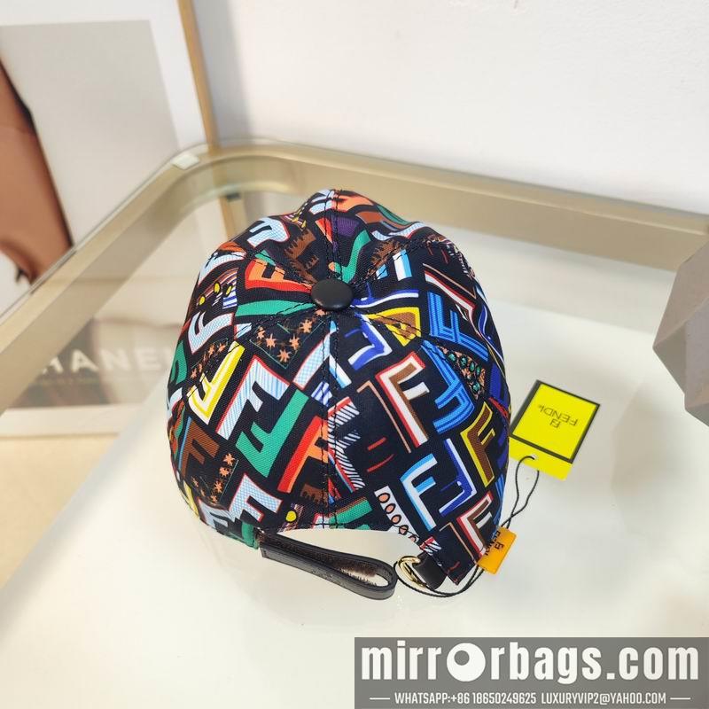 Fendi Hat dx71