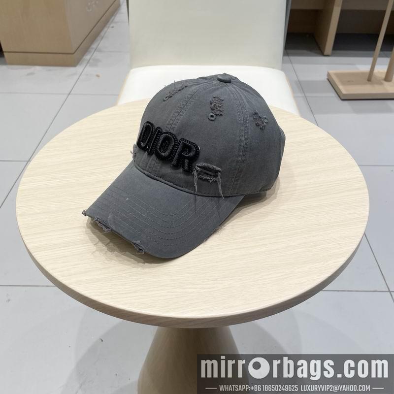 Dior Hat 040201