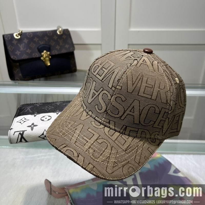 Versace Hat 050702