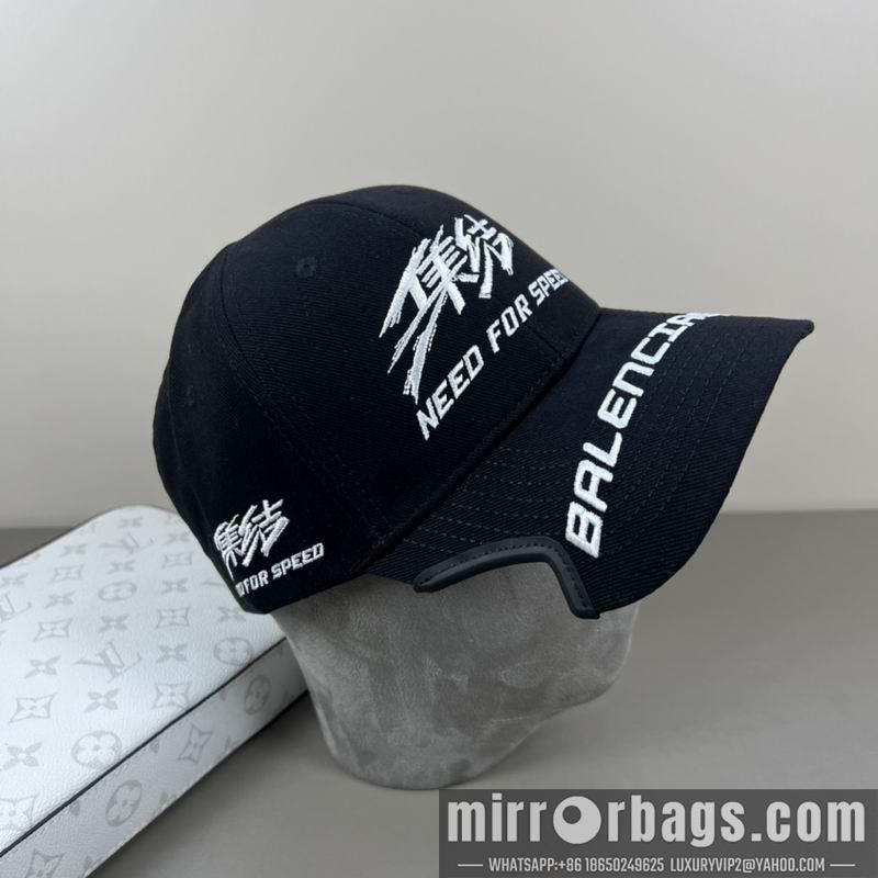 Balenciaga Hat 021002