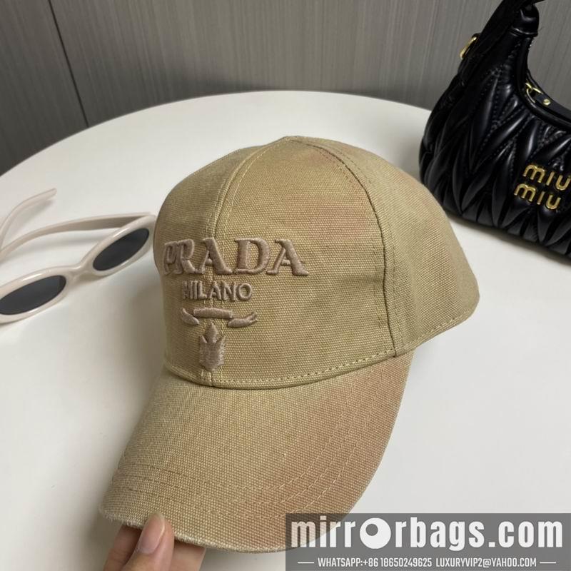 Prada Hat 010601