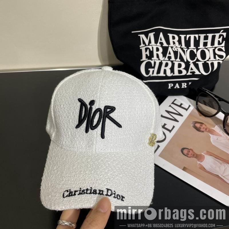 Dior Hat 083002