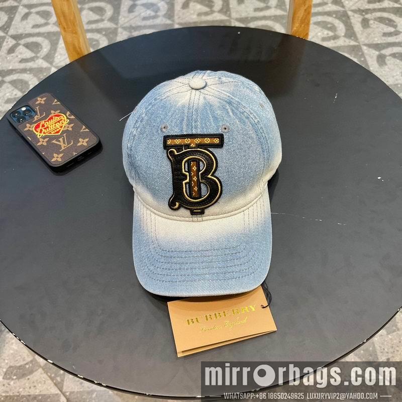 Burberry Hat 042802