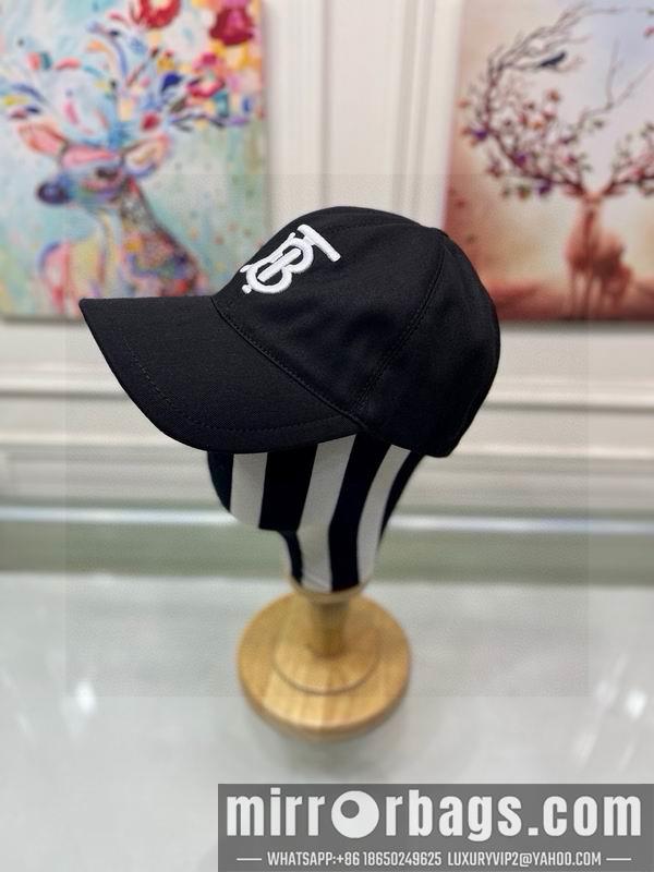 Burberry Hat 083002