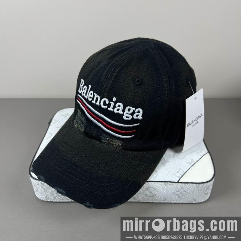 Balenciaga Hat dx07