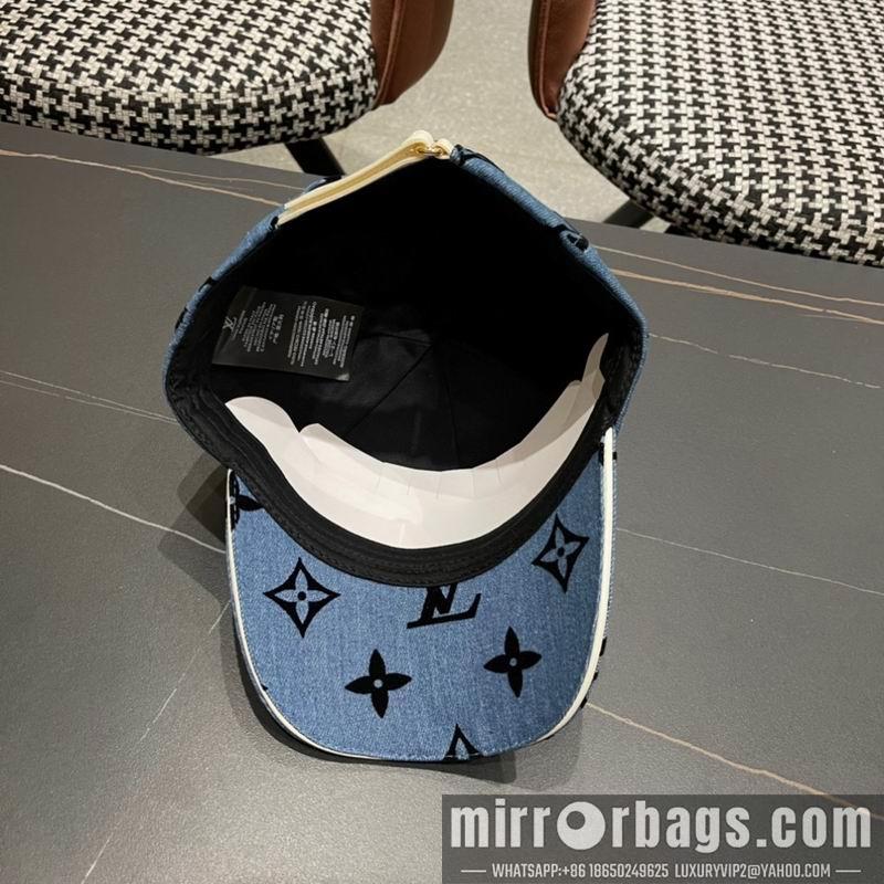 LV Hat 041401