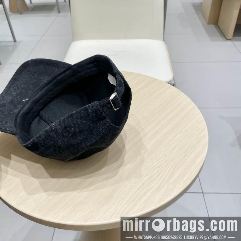 LV Hat 041409