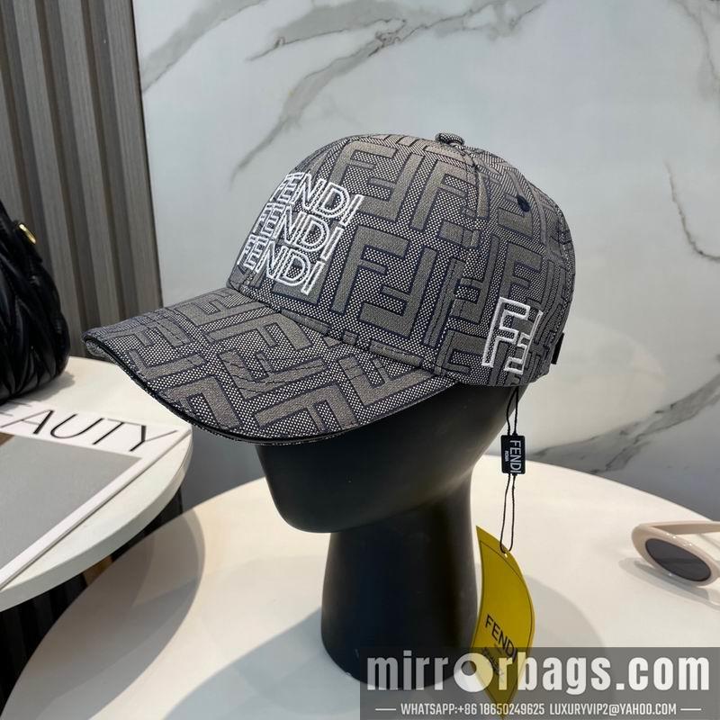 Fendi Hat dx72