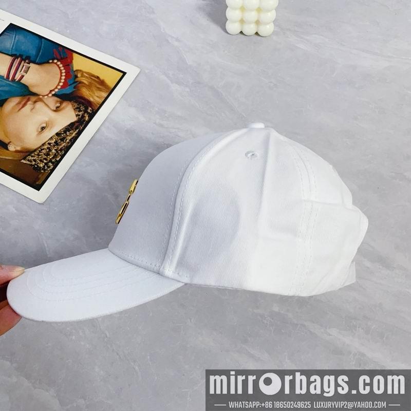 DG Hat dx14