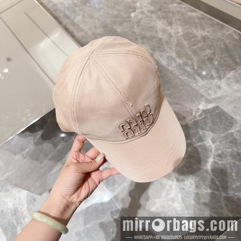 Miumiu Hat dx67
